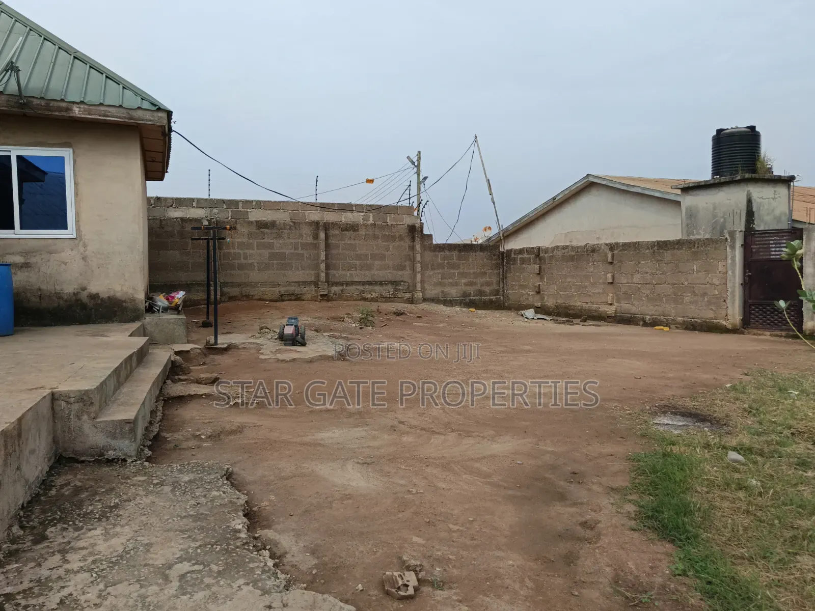 4bdrm House in Kenyasi Nwamasi, Kumasi Metropolitan for sale