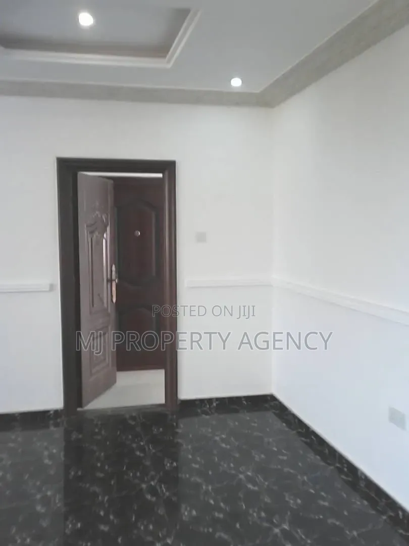2bdrm Apartment in Community 25 Peace B for rent