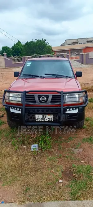 Nissan Hardbody 2010 Red