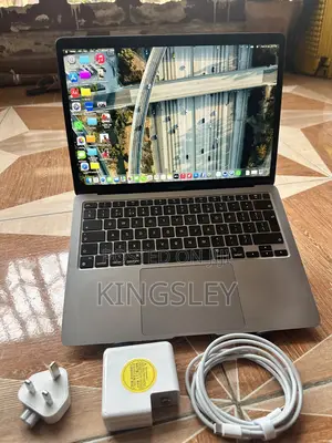 Laptop Apple MacBook Air 2020 16GB Apple M1 HDD 256GB