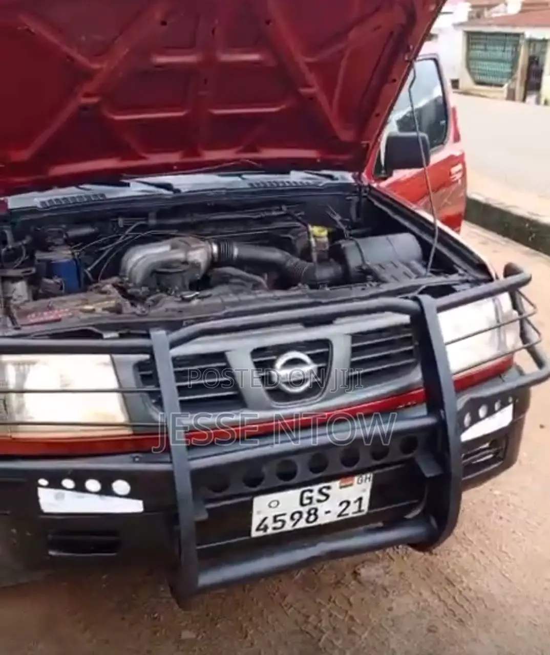 Nissan Hardbody 2010 Red