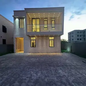 4bdrm House in Hills, East Legon for sale