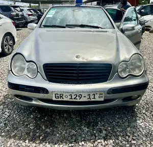 Mercedes-Benz C230 2005 White