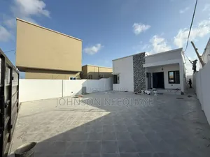 3bdrm House in Coca Cola for sale