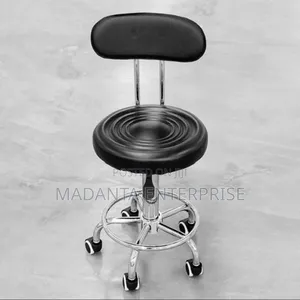Theater Lab Stool With Backrest