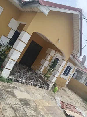 3bdrm House in Oyarifa School , Pentecost for rent