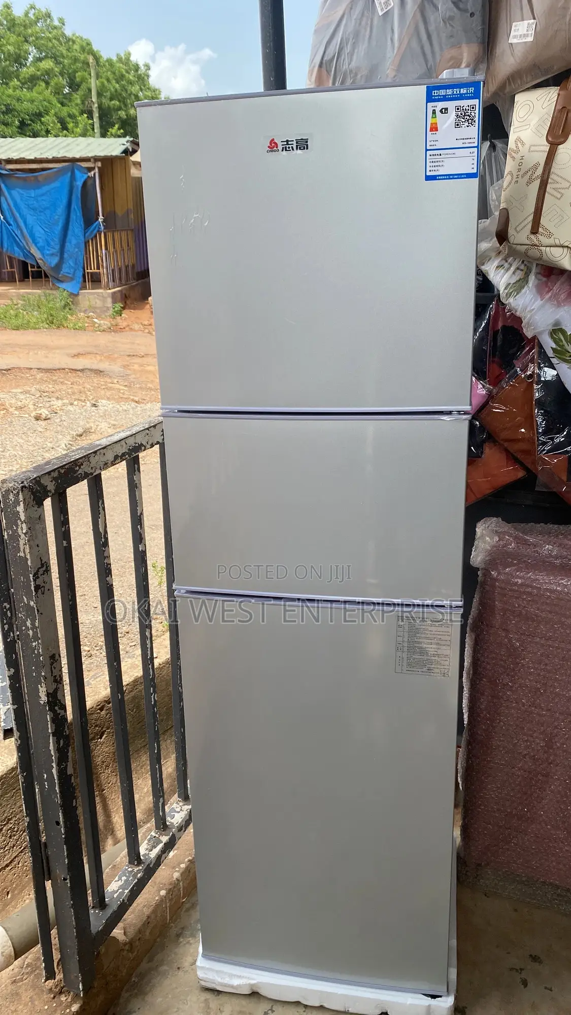 Chigo Compact 3 Doors Refrigerator 248 L
