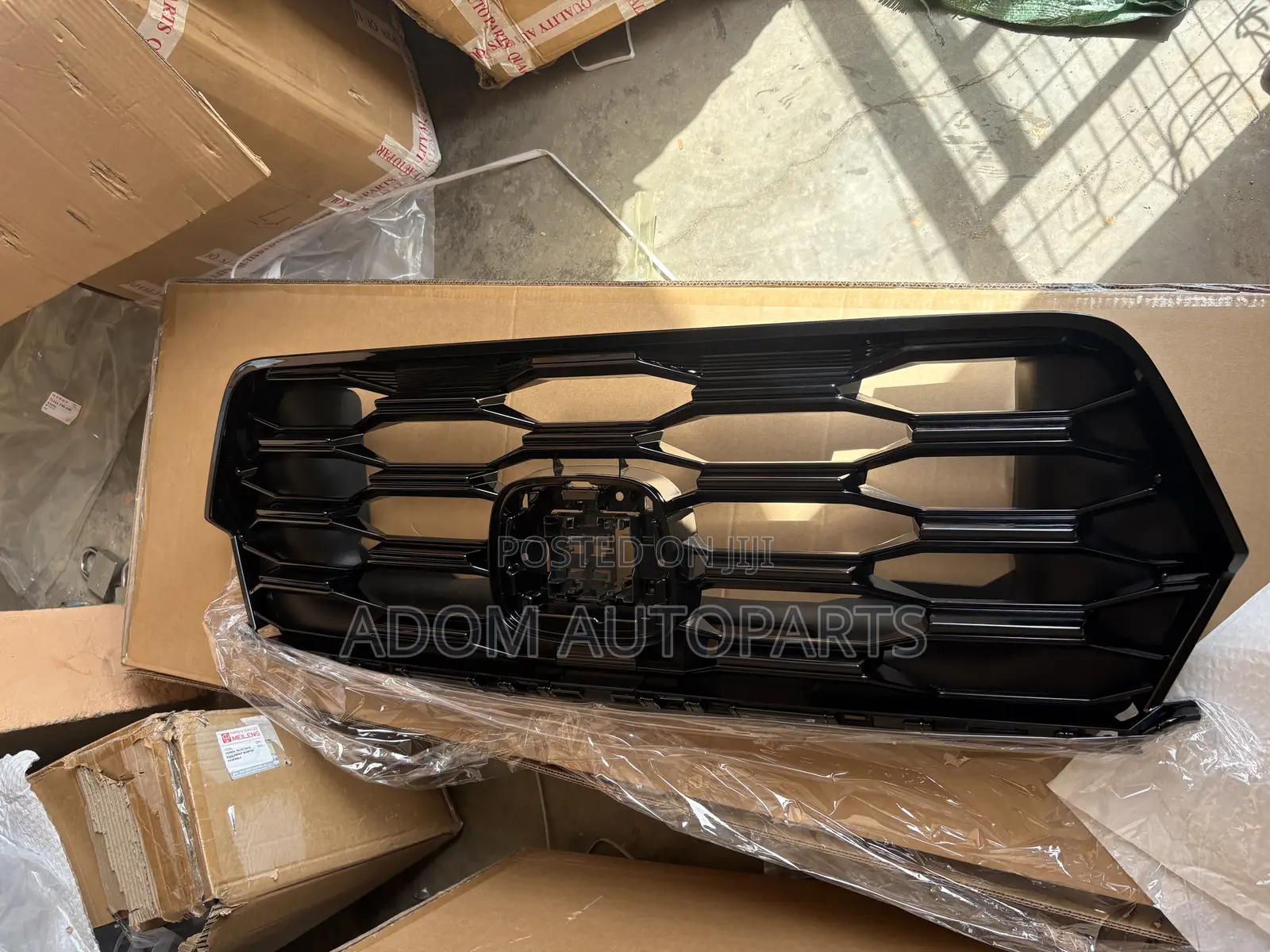 Honda Pilot Top Shell Grill 2023 2024 2025