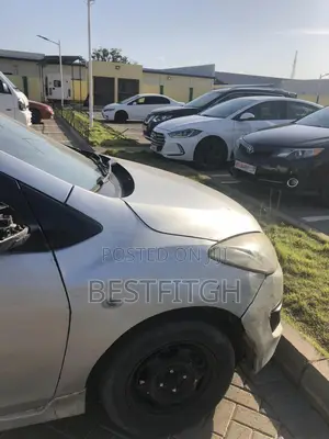 Mazda 2 2012 Silver