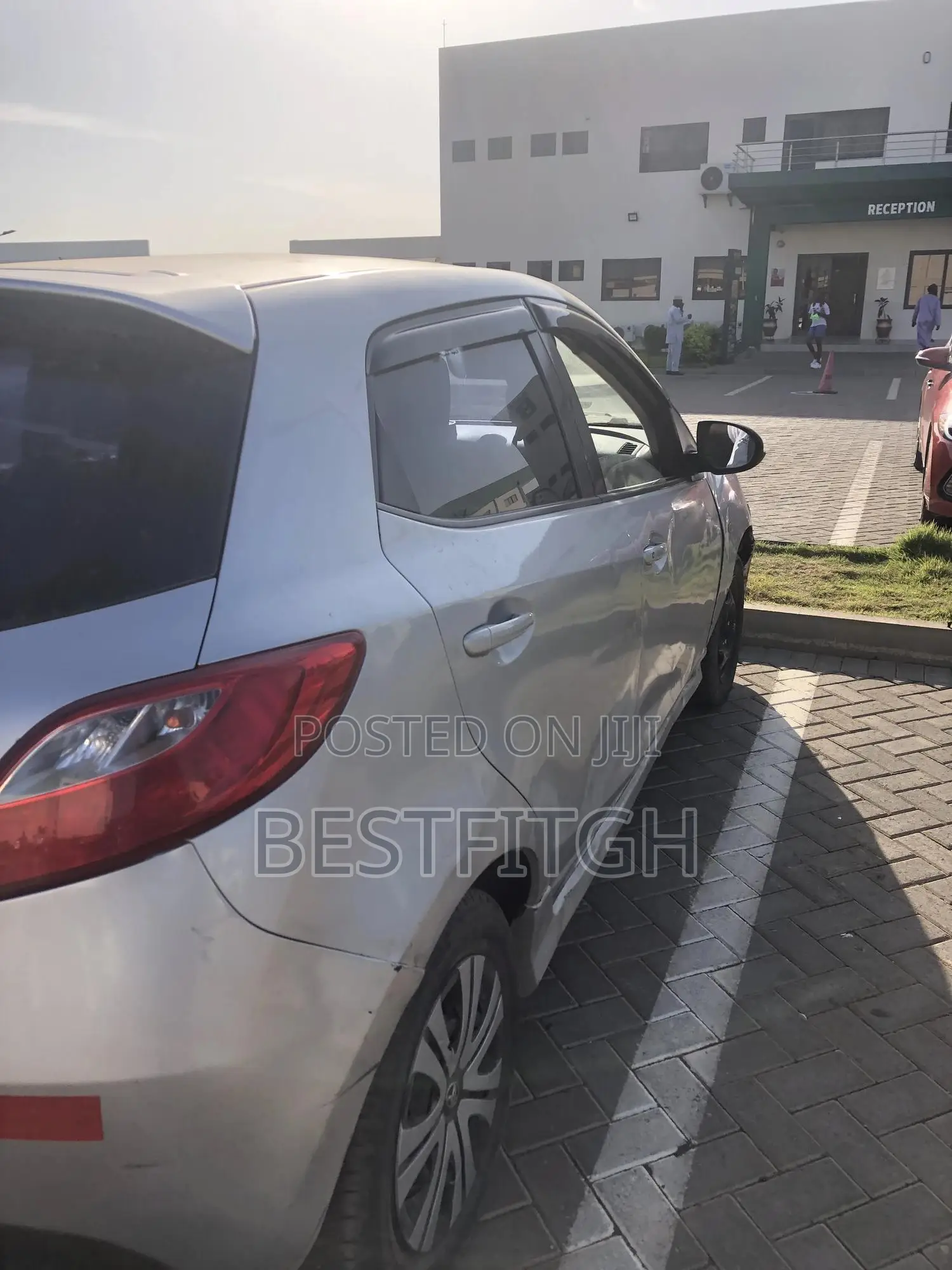 Mazda 2 2012 Silver