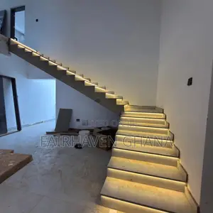 5bdrm House in Fairhaven Properties, Adjiriganor for sale