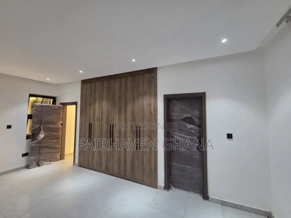 4bdrm House in Fairhaven Properties, East Legon for sale