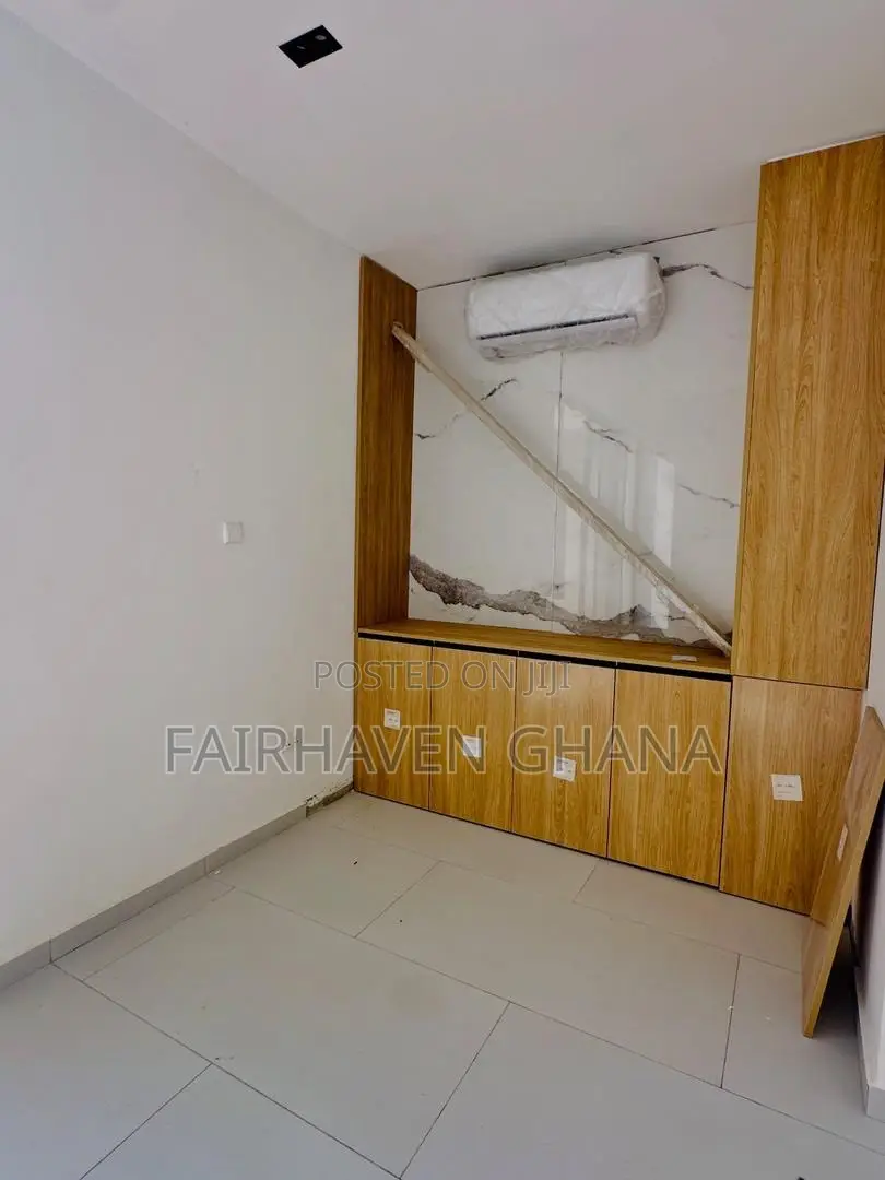 4bdrm House in Fairhaven Properties, East Legon for sale