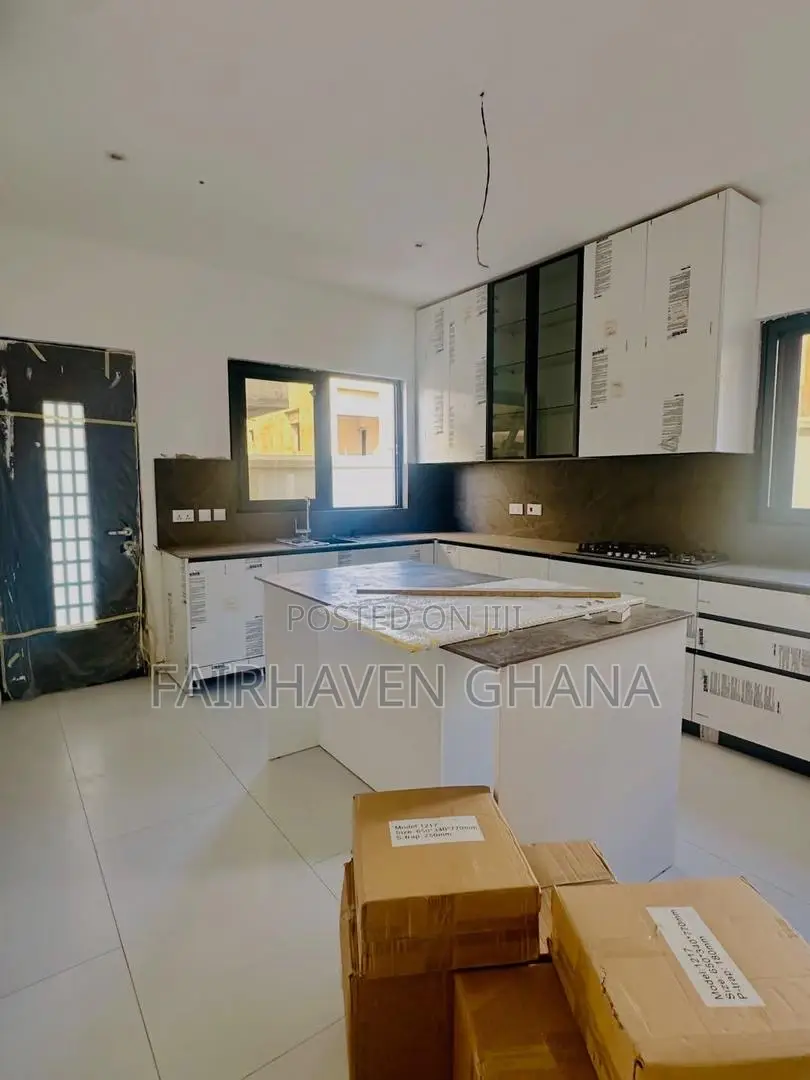 4bdrm House in Fairhaven Properties, East Legon for sale