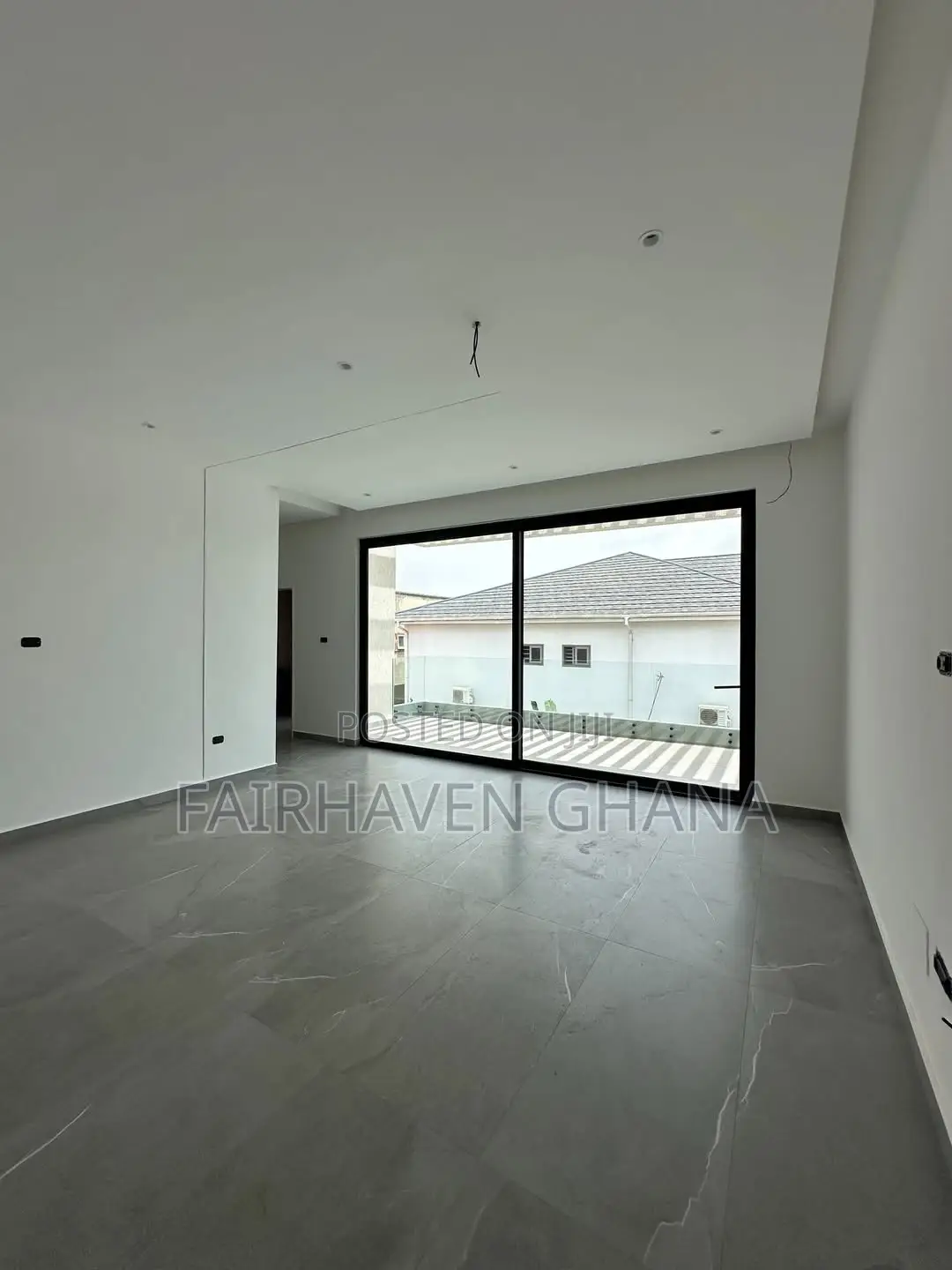 5bdrm House in Fairhaven Properties, Adjiriganor for sale