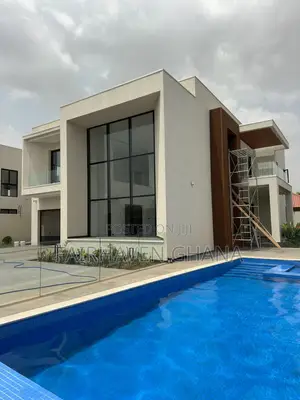 5bdrm House in Fairhaven Properties, Adjiriganor for sale