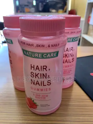 Stronger Locks Glowing Skin: Daily Biotin Boost