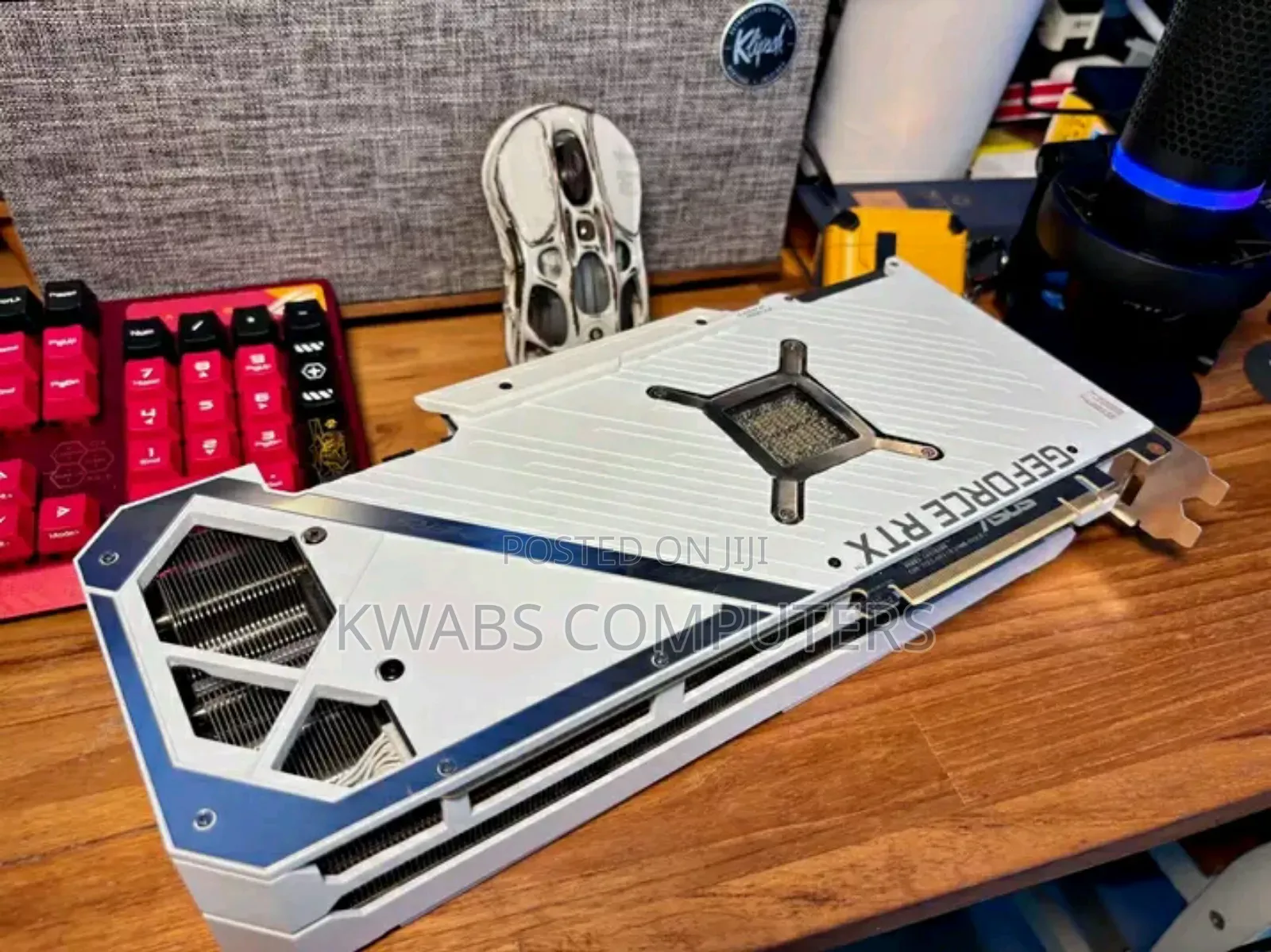 Whitr Asus RTX 3080