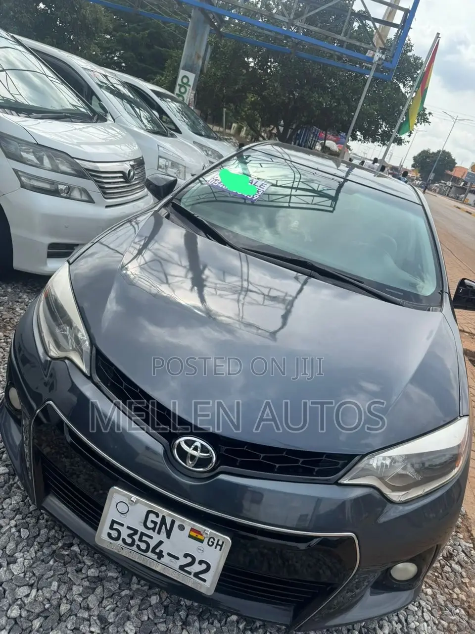 Toyota Corolla LE 4dr Sedan (1.8L 4cyl CVT) 2016 Gray