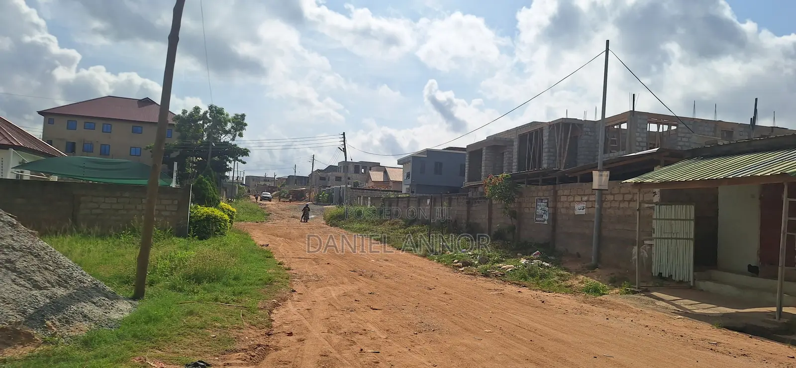 4bdrm House in Pokuase for sale