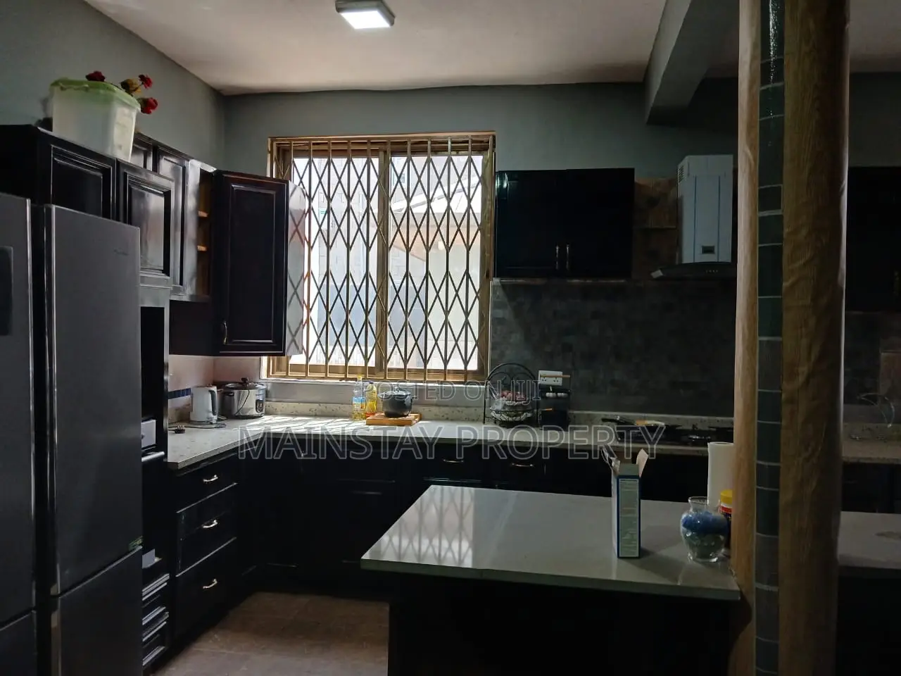 4bdrm House in Mainstay Estates, Tema Metropolitan for sale