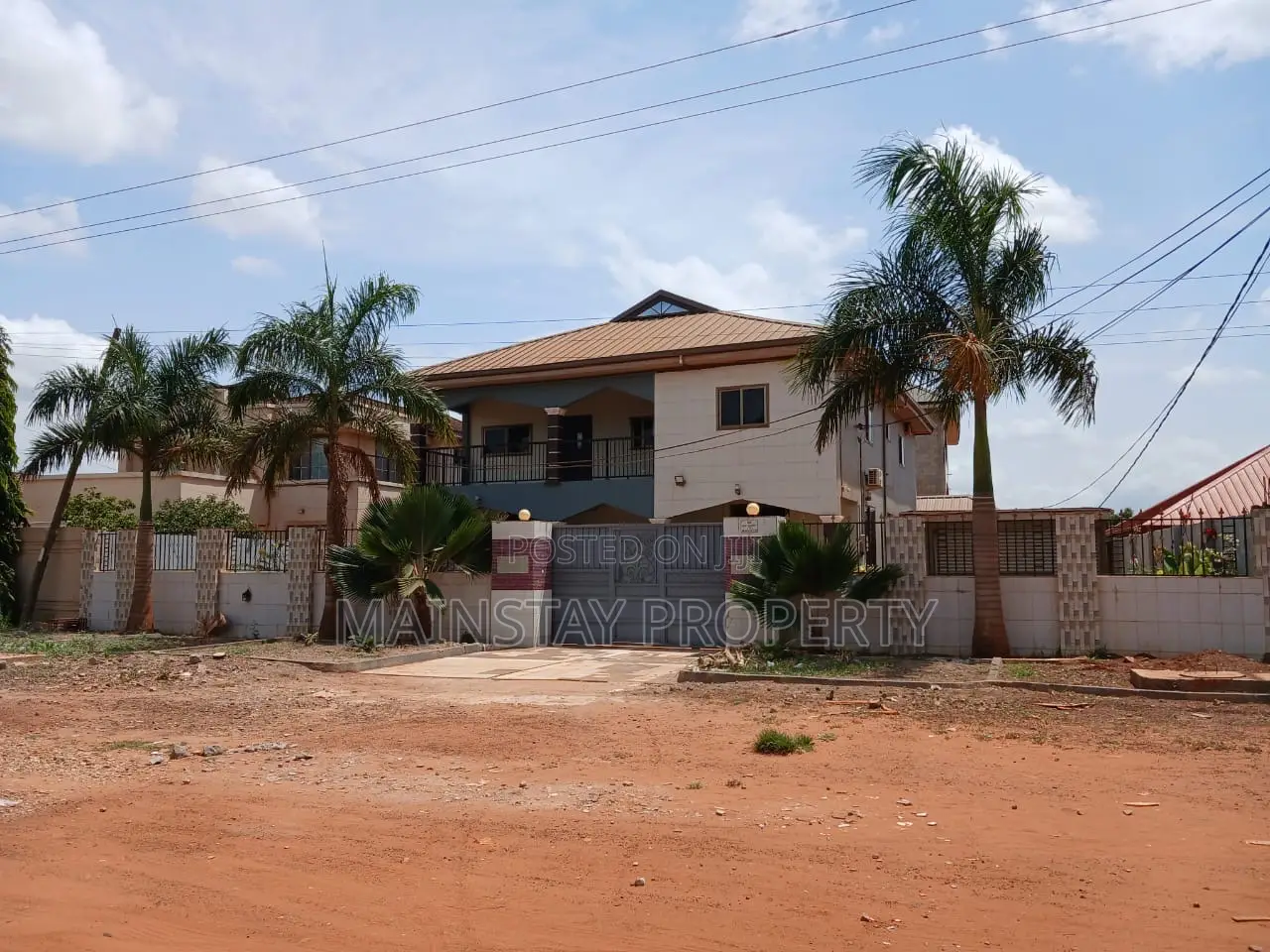 4bdrm House in Mainstay Estates, Tema Metropolitan for sale