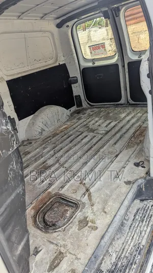 Hyundai H1 2008 White