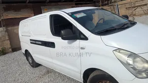 Hyundai H1 2008 White