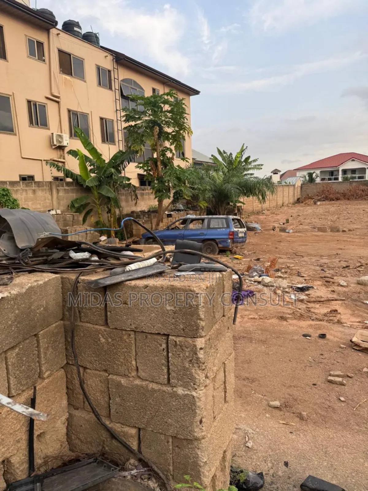 81×225ft ( 2 1⁄2 ) Plots of Land for Sale at Agbogba Antis