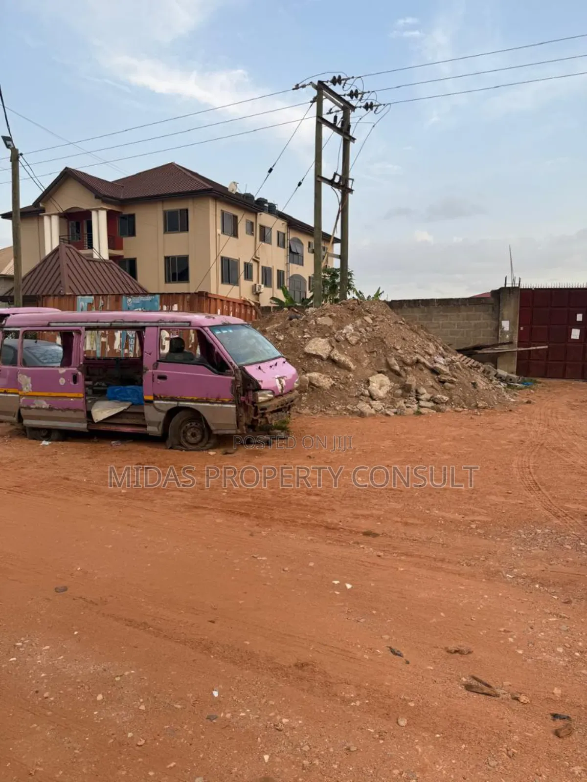 81×225ft ( 2 1⁄2 ) Plots of Land for Sale at Agbogba Antis