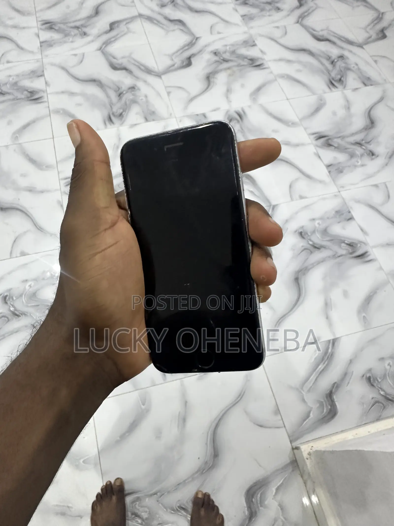 Apple iPhone 6s 32 GB Gray