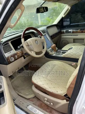 Lincoln Navigator 2007 White