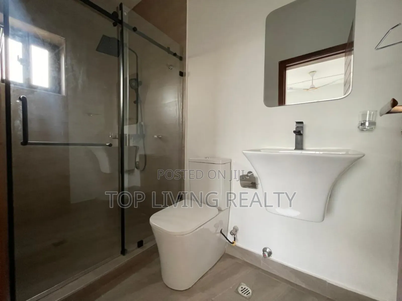 4bdrm Duplex in Ayi Mensa, Oyarifa for sale