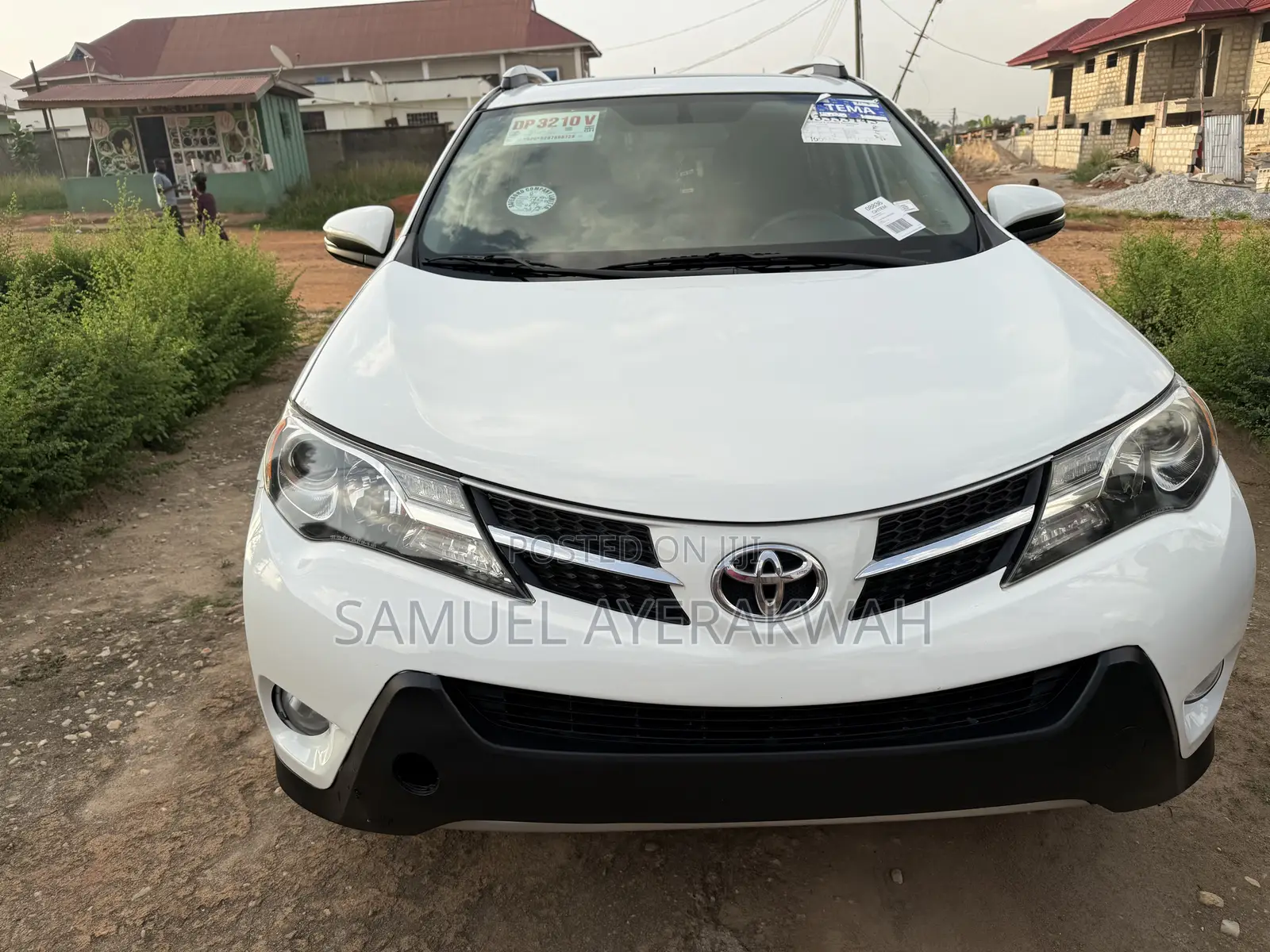Toyota RAV4 2015 White