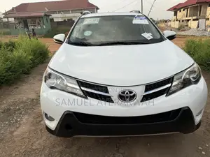 Toyota RAV4 2015 White