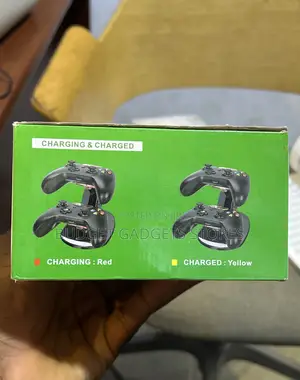 Xbox One/Series X Controller Batteries And Dual Charging Station