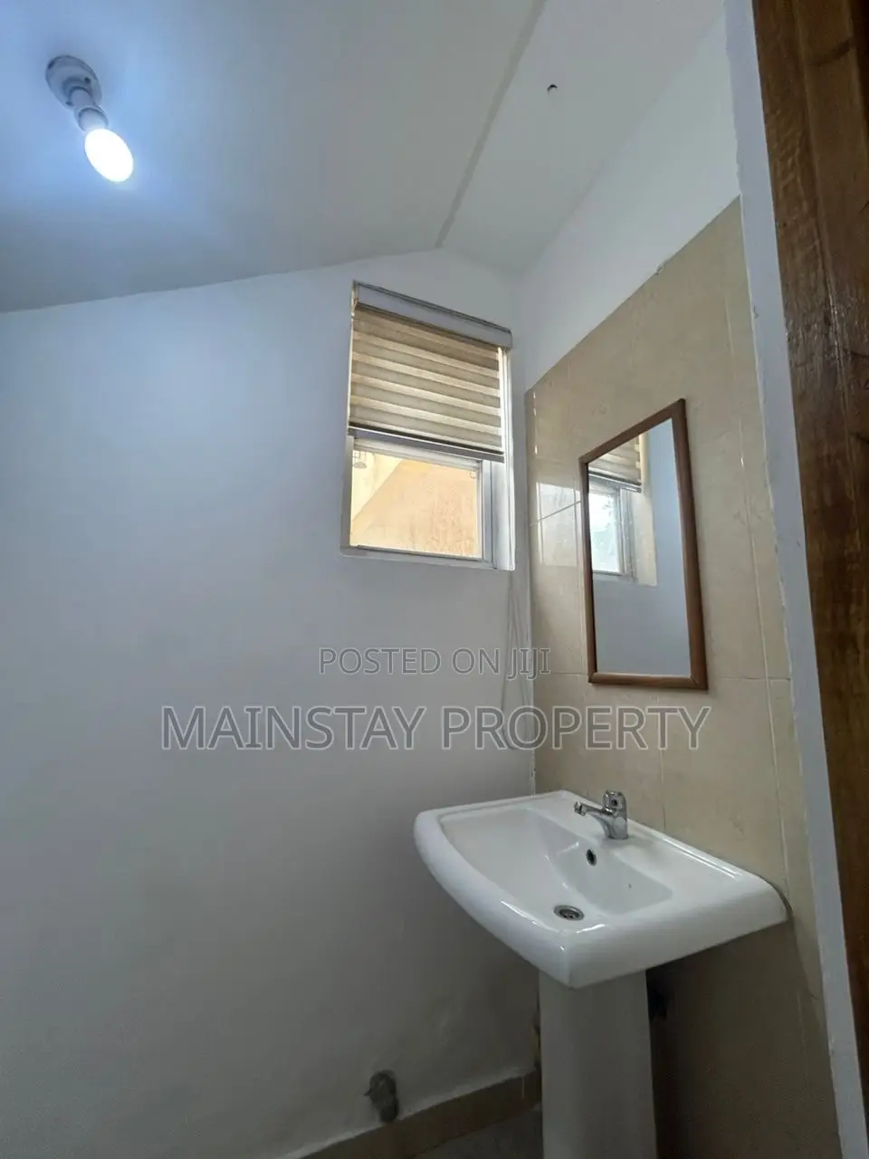 Furnished 3bdrm Townhouse / Terrace for rent