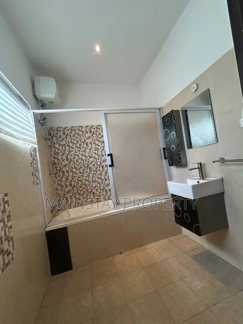 Furnished 3bdrm Townhouse / Terrace for rent