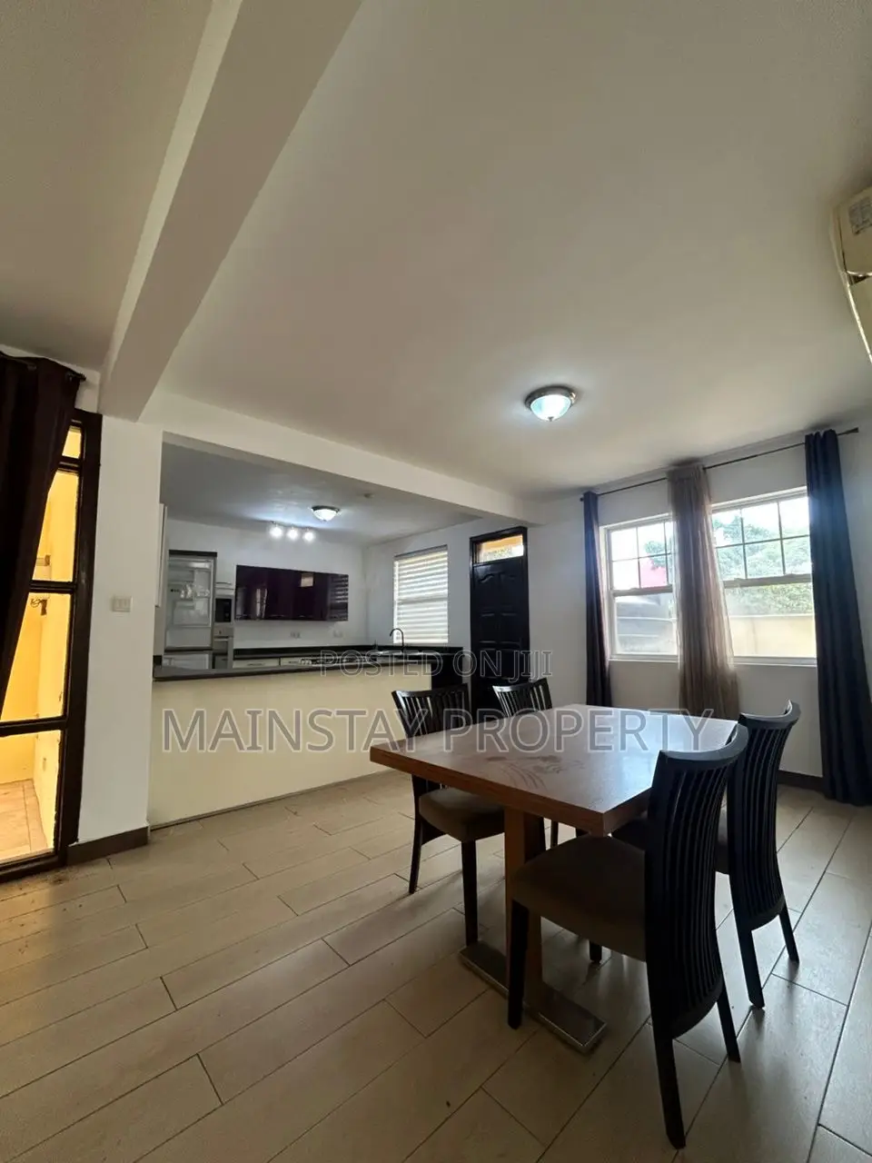 Furnished 3bdrm Townhouse / Terrace for rent