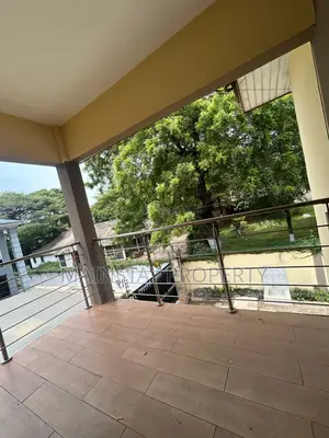 Furnished 3bdrm Townhouse / Terrace for rent