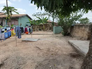9bdrm House in Atonsu Monaco, Kumasi Metropolitan for sale