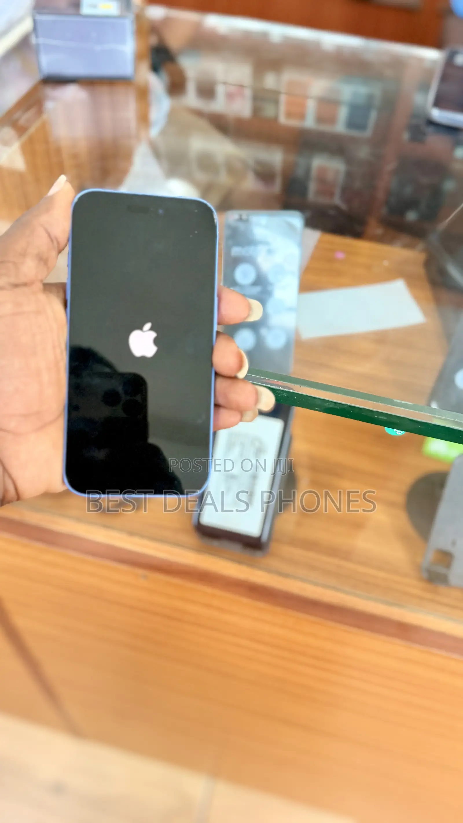 Apple iPhone 16 128 GB Purple