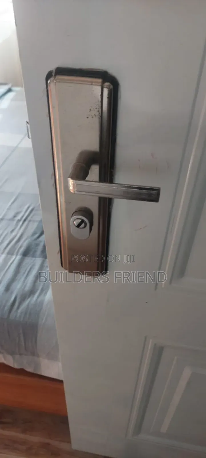 Replace Broken Handles for All Standard Security Doors