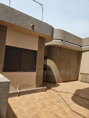 7bdrm House in Achimota Kingsby, Mile 7 for sale