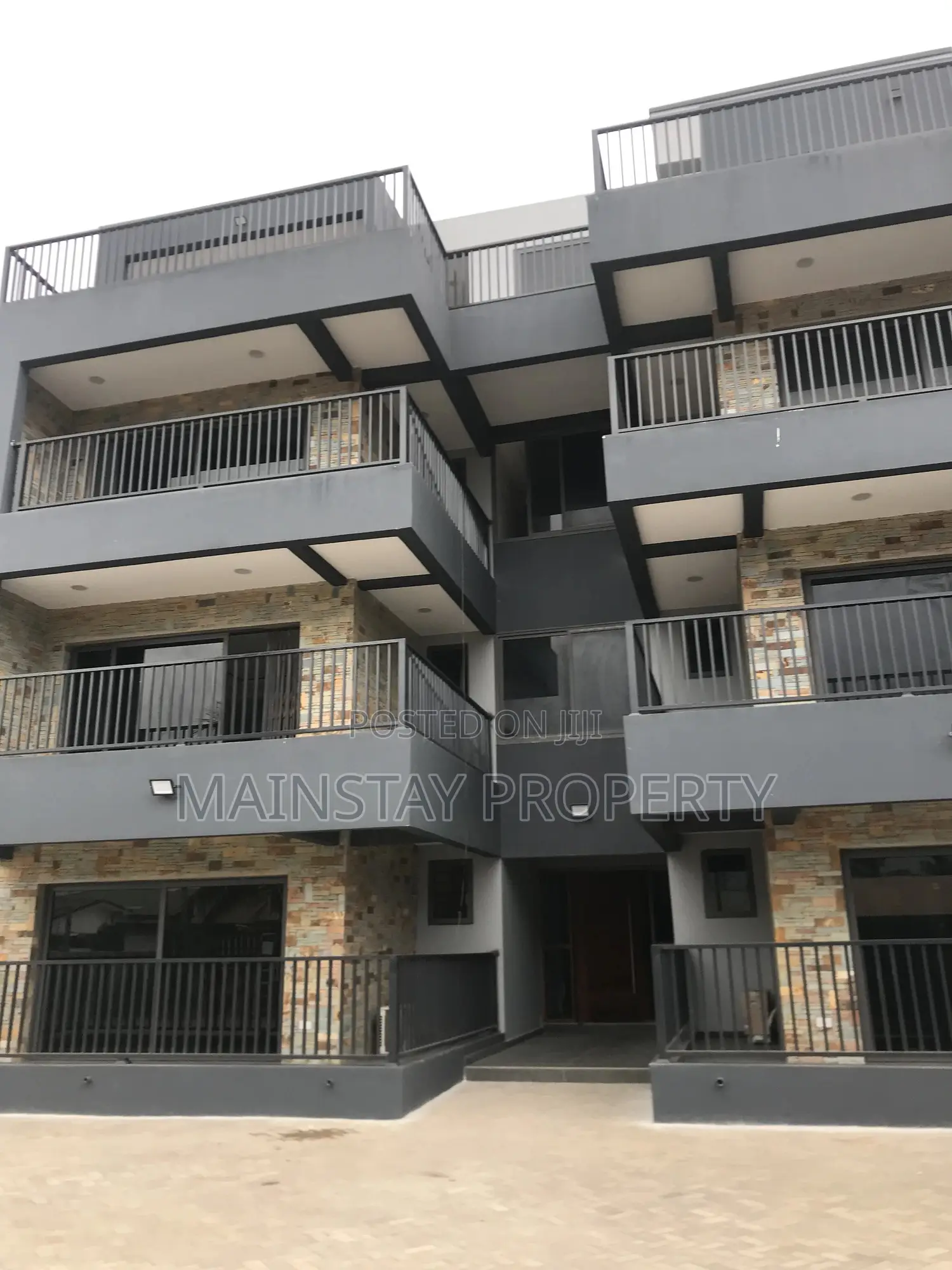 2bdrm Apartment in Spintex for rent