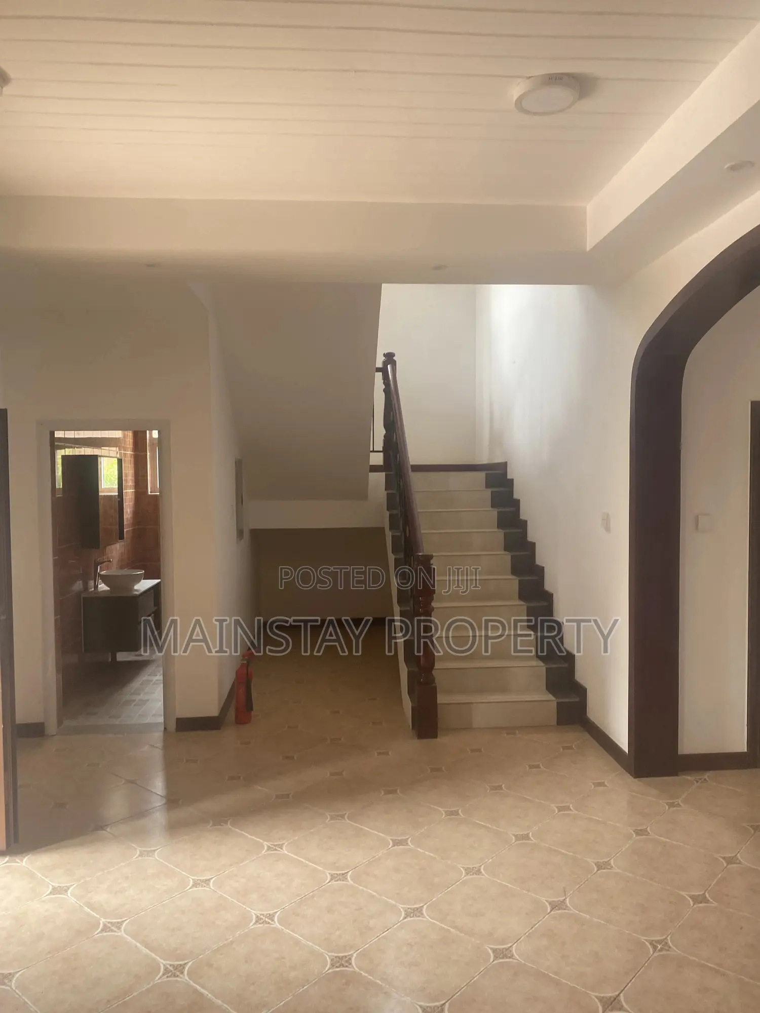 4bdrm House in Mainstay Estates, Tema Metropolitan for sale