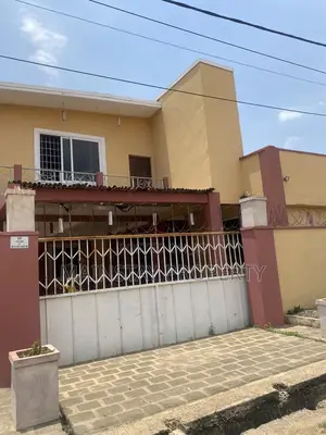 7bdrm House in Mainstay Estates, Tema Metropolitan for sale