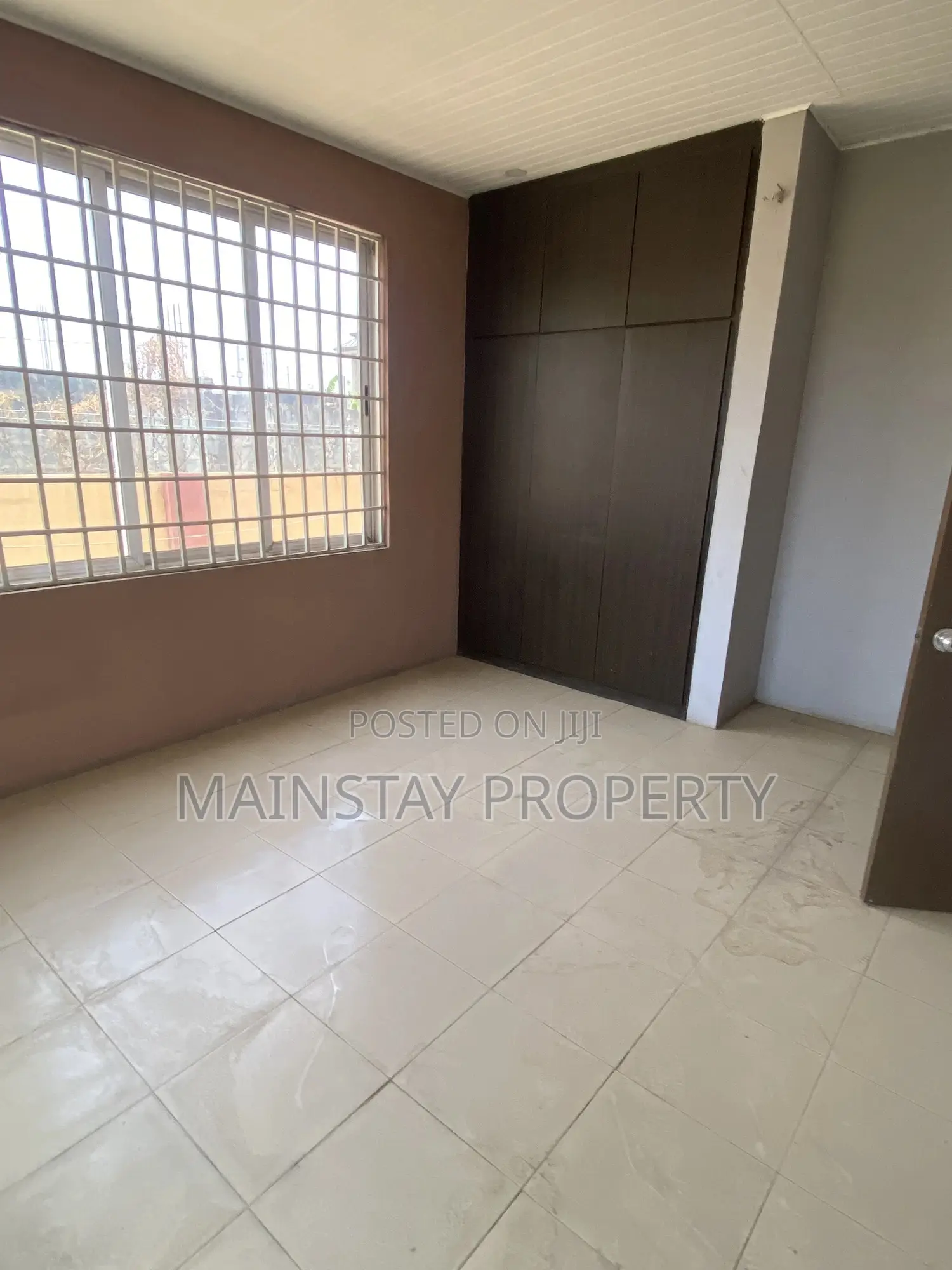 7bdrm House in Mainstay Estates, Tema Metropolitan for sale