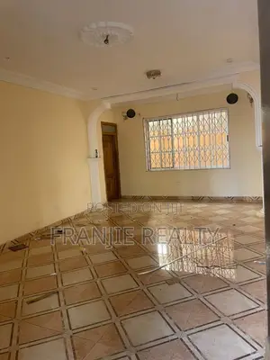 3bdrm Apartment in Franjie Realty, West Hills Mall Area for rent