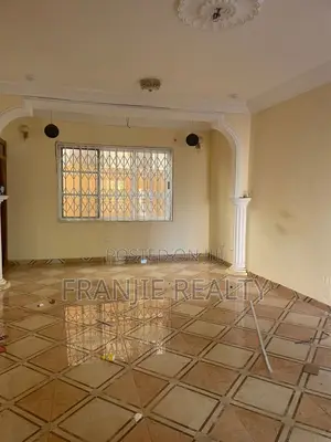 3bdrm Apartment in Franjie Realty, West Hills Mall Area for rent